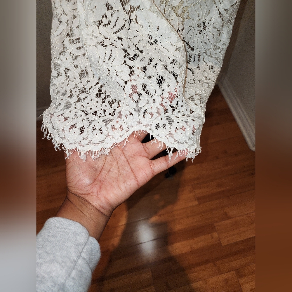 Weddingstar White Lace Robe - Picture 6 of 12